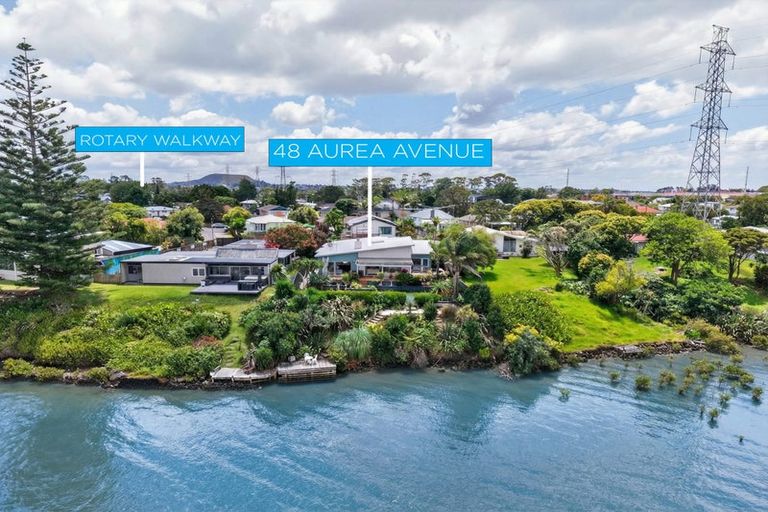 Photo of property in 48 Aurea Avenue, Pakuranga, Auckland, 2010