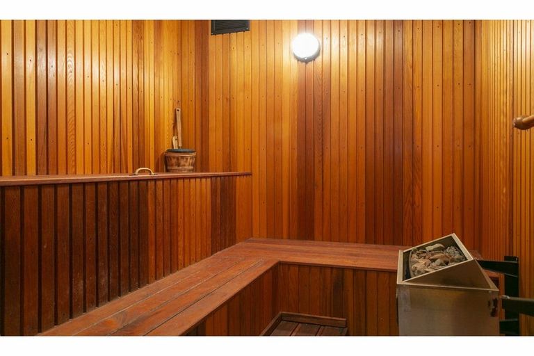 Photo of property in 20 Kurupae Road, Hilltop, Taupo, 3330