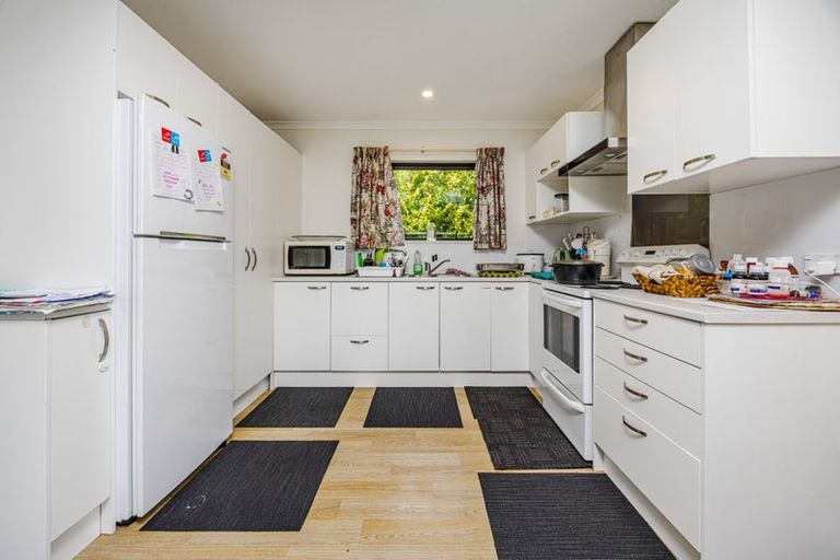 Photo of property in 15 Bedlington Avenue, Manurewa, Auckland, 2102