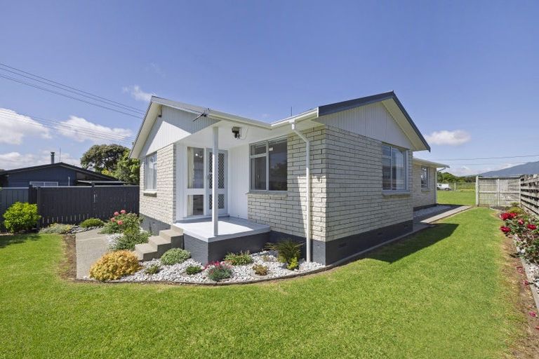 Photo of property in 9 Lorenzen Bay Road, Raglan, 3225