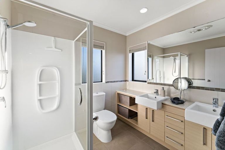 Photo of property in 23 Wawatai Drive, Karaka, Papakura, 2113