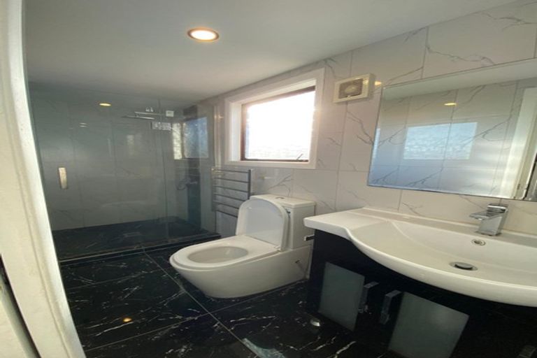 Photo of property in 8 Kimpton Road, Papatoetoe, Auckland, 2025