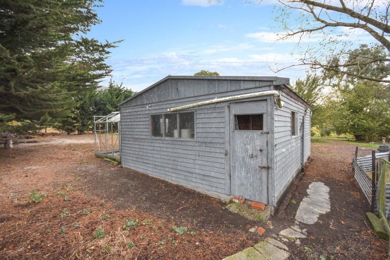 Photo of property in 369 Maungatua Road, Woodside, Outram, 9073