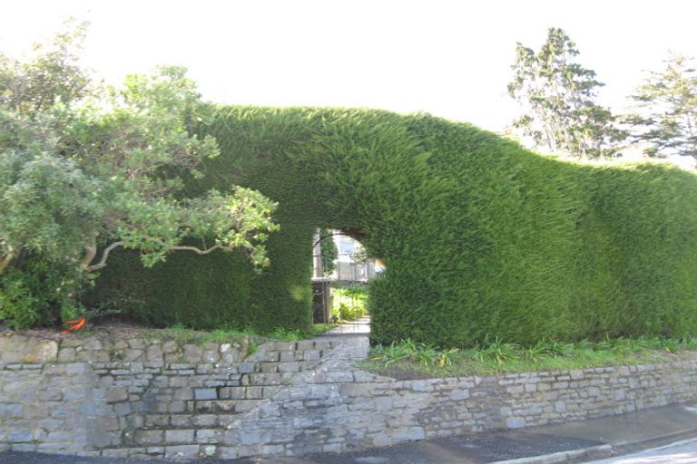 Photo of property in 117 Dyers Pass Road, Cashmere, Christchurch, 8022