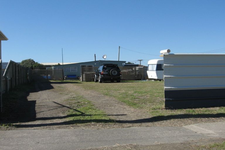 Photo of property in 19 Hunia Terrace, Himatangi Beach, Foxton, 4891