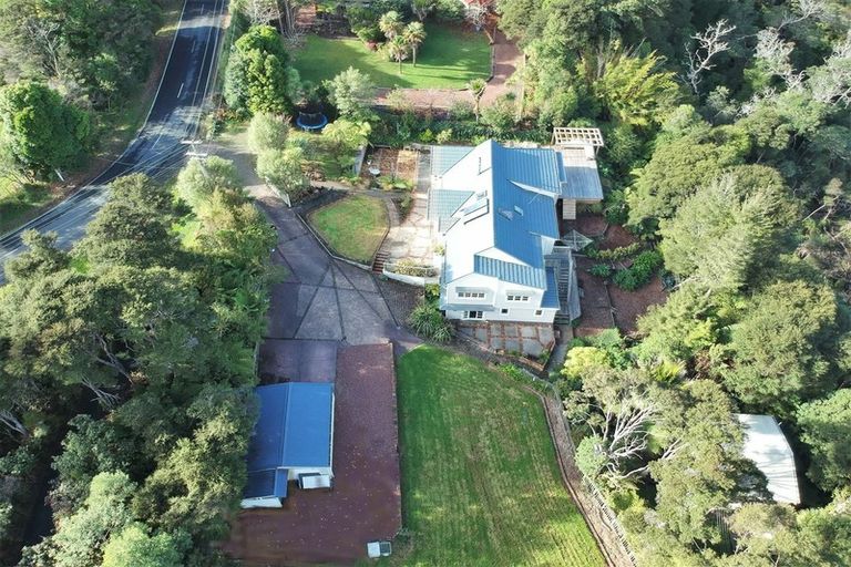 Photo of property in 71 Coulter Road, Henderson Valley, Auckland, 0614