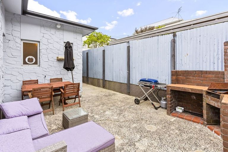 Photo of property in 394 South Road, Caversham, Dunedin, 9012