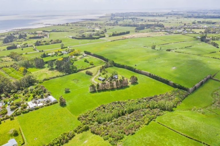 Photo of property in 370b Clarks Beach Road, Clarks Beach, Pukekohe, 2679