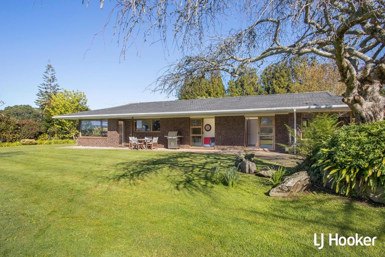 Photo of property in 21 Koutunui Road, Athenree, Katikati, 3177