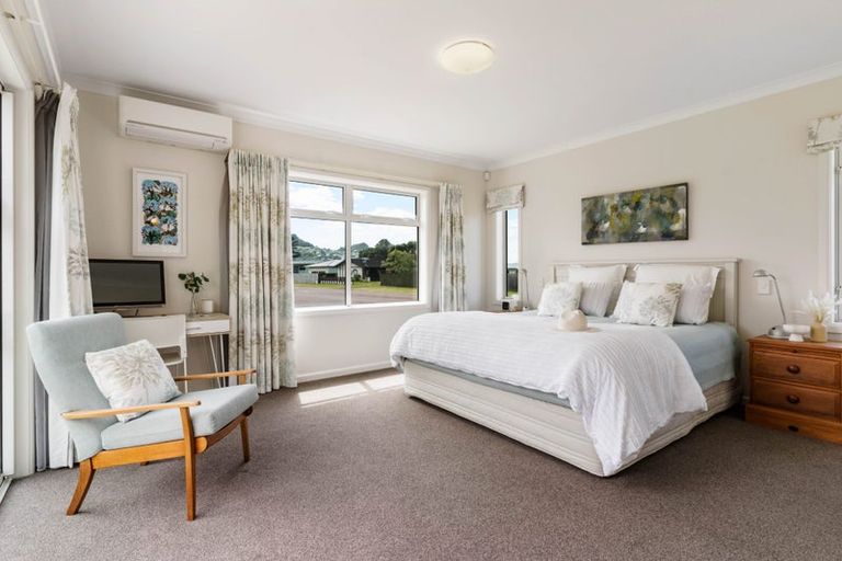 Photo of property in 1 Kennedy Park Drive, Pauanui, Hikuai, 3579