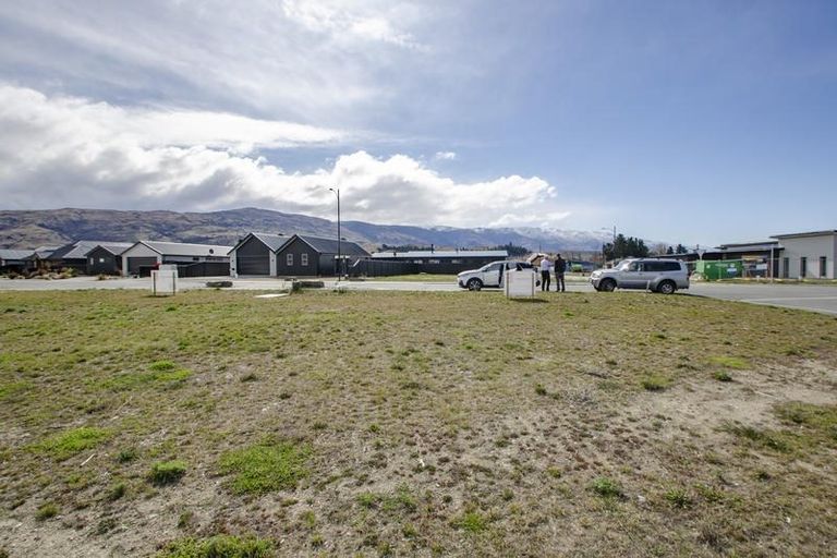 Photo of property in 43 Olds Crescent, Cromwell, 9310