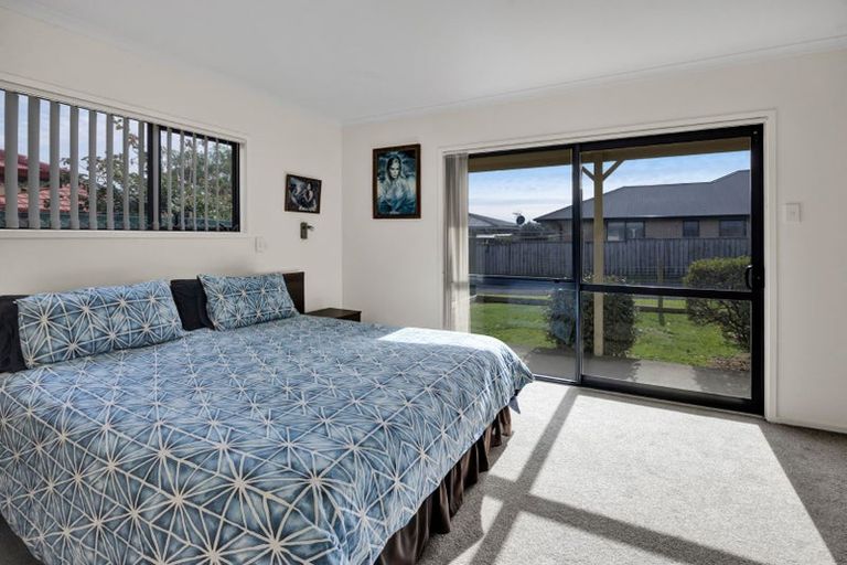 Photo of property in 106 Smart Road, Glen Avon, New Plymouth, 4312