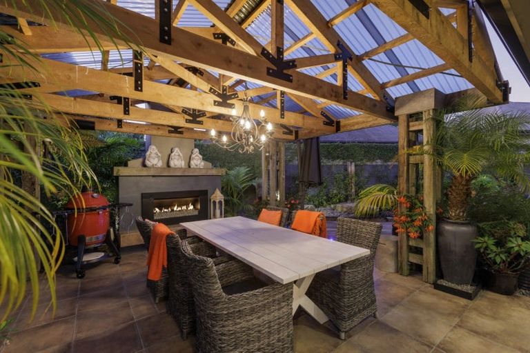 Photo of property in 20 Jarrah Park Drive, Pyes Pa, Tauranga, 3112