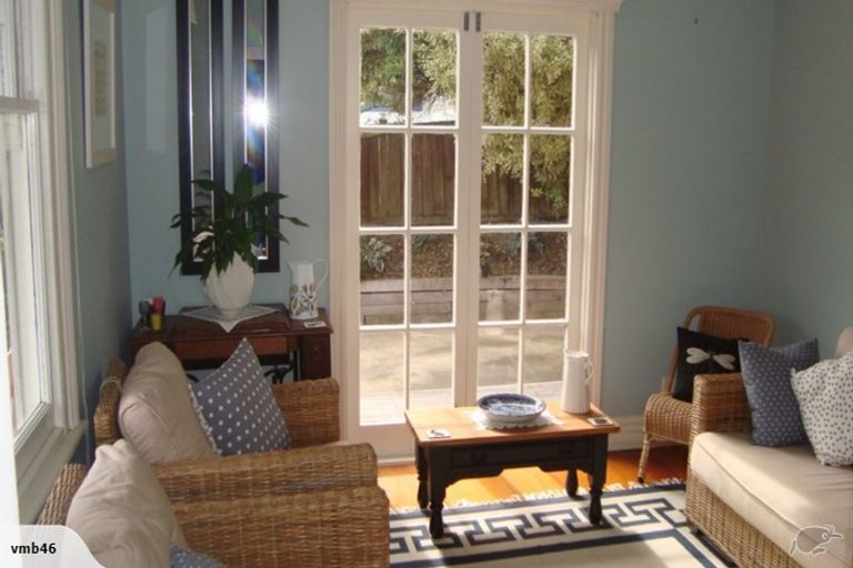 Photo of property in 4 College Road, Lyttelton, 8082