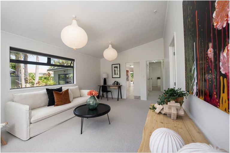 Photo of property in 13 Harbour View Road, Point Wells, Warkworth, 0986