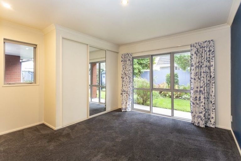 Photo of property in 9 Ashfield Place, Ilam, Christchurch, 8041