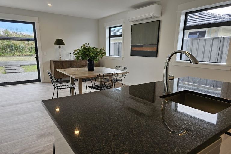 Photo of property in 27 Arihi Crescent, Frimley, Hastings, 4120