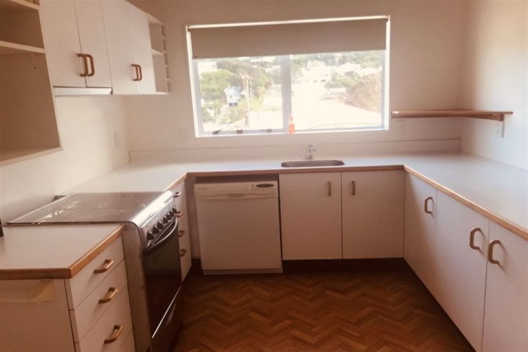 Photo of property in 71 Clyde Street, Island Bay, Wellington, 6023