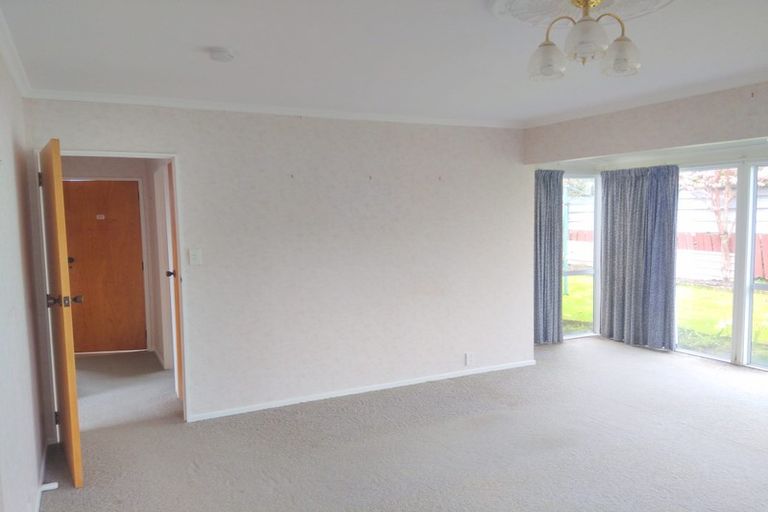 Photo of property in 2/12 Newton Street, Fitzroy, New Plymouth, 4312