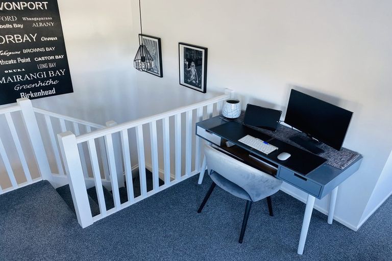 Photo of property in 31 Commodore Court, Gulf Harbour, Whangaparaoa, 0930