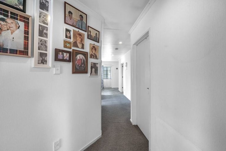 Photo of property in 37 Moa Street, Waikiwi, Invercargill, 9810