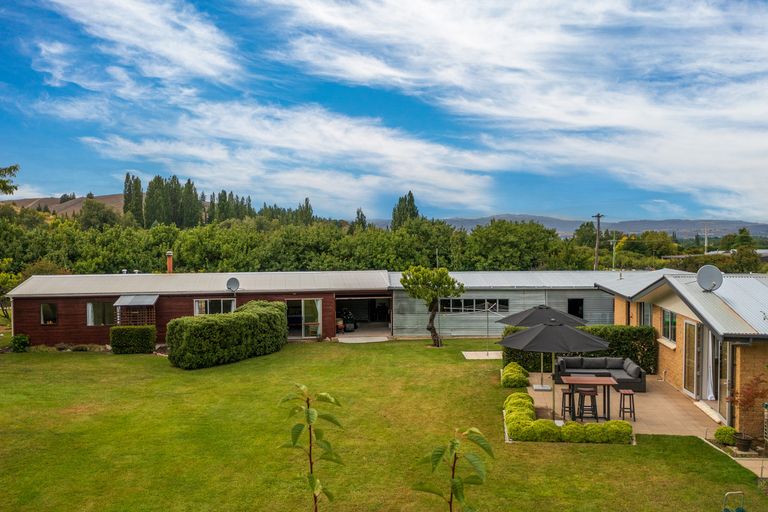 Photo of property in 569 Dunstan Road, Alexandra, 9391