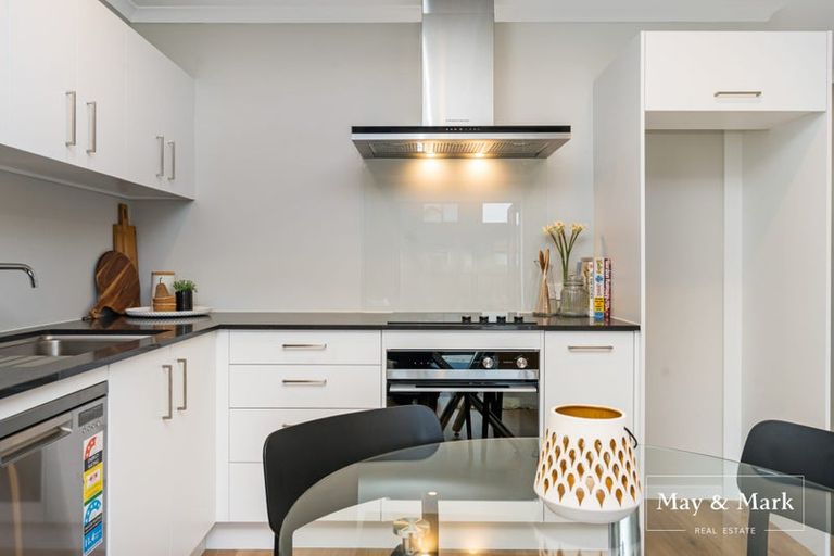 Photo of property in 4 Kumerahou Street, Kumeu, 0810