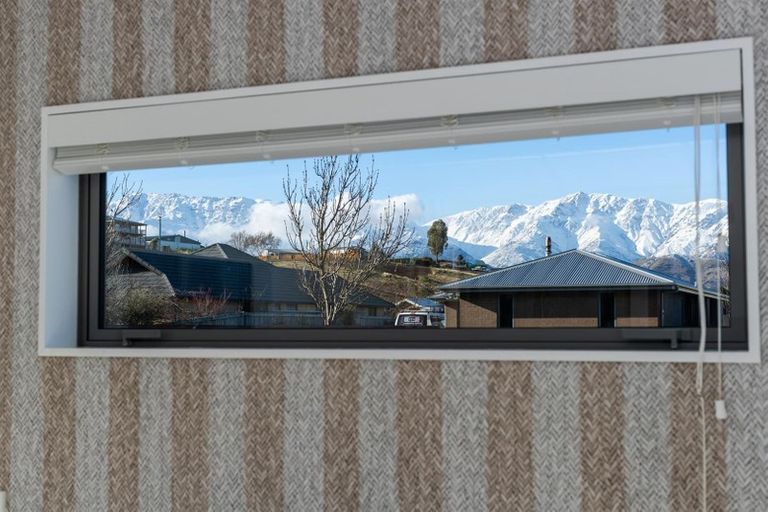 Photo of property in 3 Hewson Crescent, Lake Hawea, Wanaka, 9382