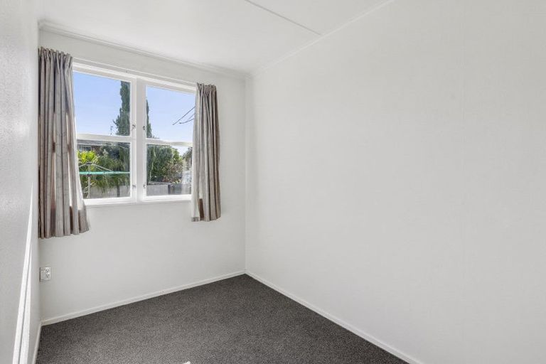 Photo of property in 120 Queen Street West, Levin, 5510