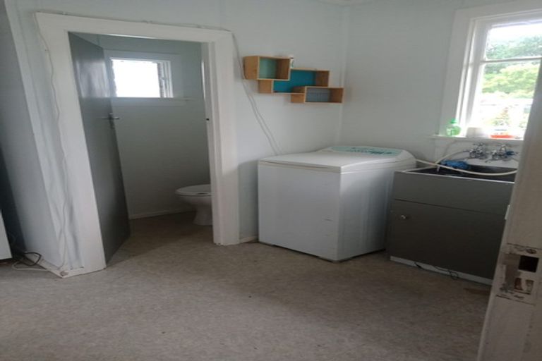 Photo of property in 10 Lennox Street, Winchester, 7985