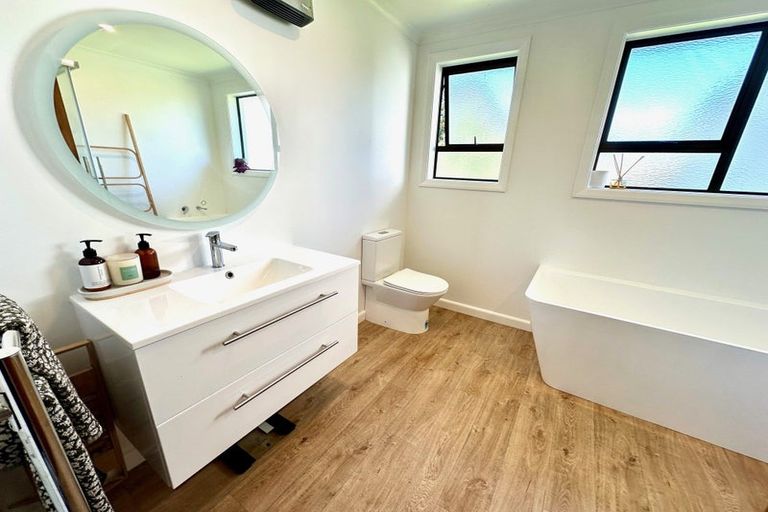 Photo of property in 225 Clyde Street, Balclutha, 9230