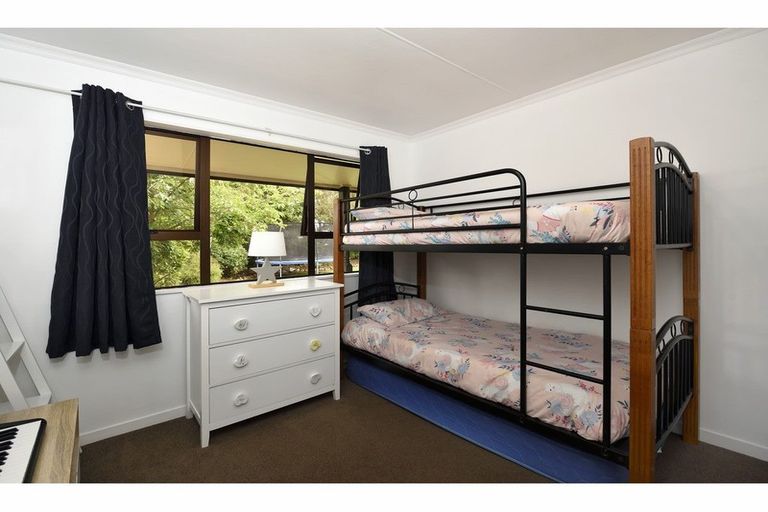 Photo of property in 6 Lord Rutherford Road North, Brightwater, 7022