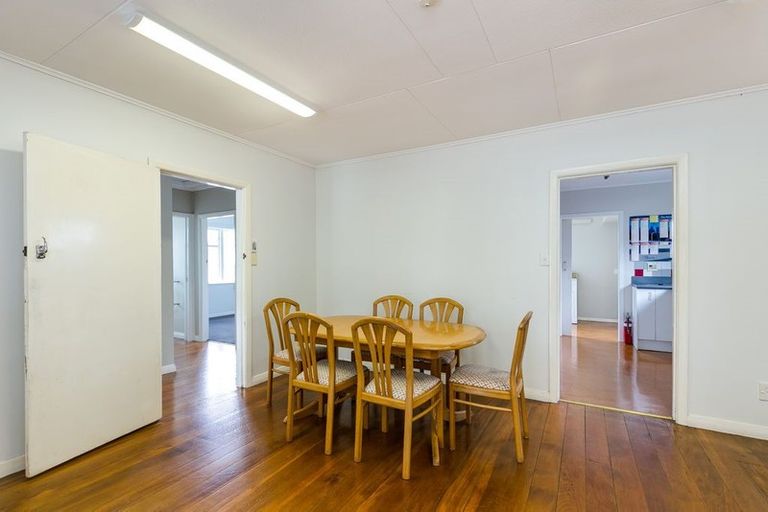 Photo of property in 9 Hollies Crescent, Johnsonville, Wellington, 6037