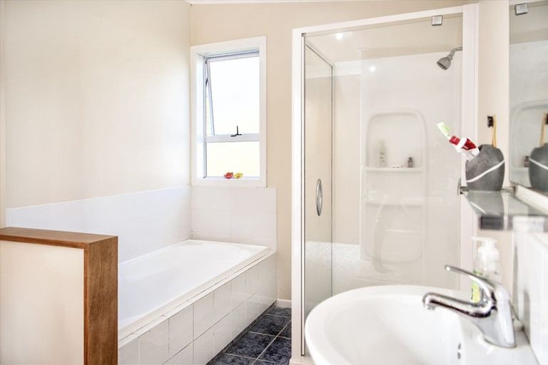 Photo of property in 1/27 Douglas Street, Whakatane, 3120