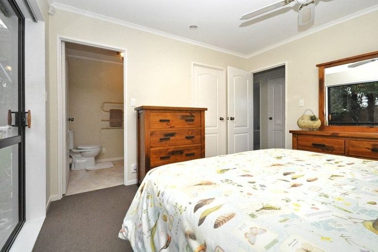 Photo of property in 1/20 Seneca Court, Golflands, Auckland, 2013