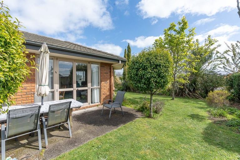 Photo of property in 28 Newfield Drive, Fairview Downs, Hamilton, 3214