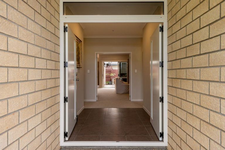 Photo of property in 1 Dove Place, Pyes Pa, Tauranga, 3112