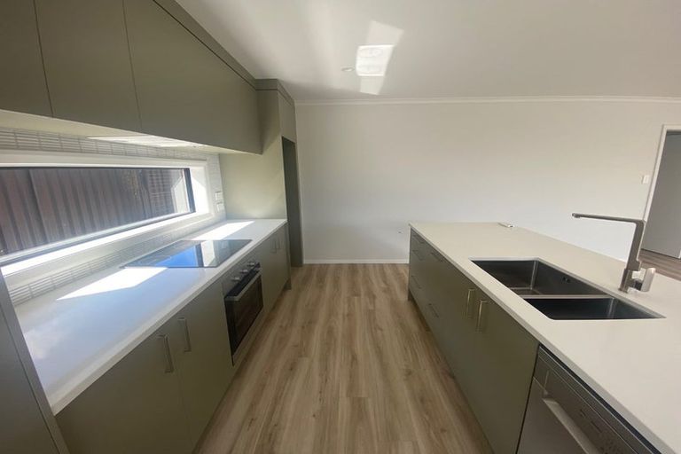 Photo of property in 12 Pioneer Crescent, Omokoroa, 3114