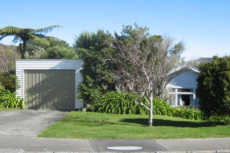Photo of property in 38 Messines Road, Karori, Wellington, 6012