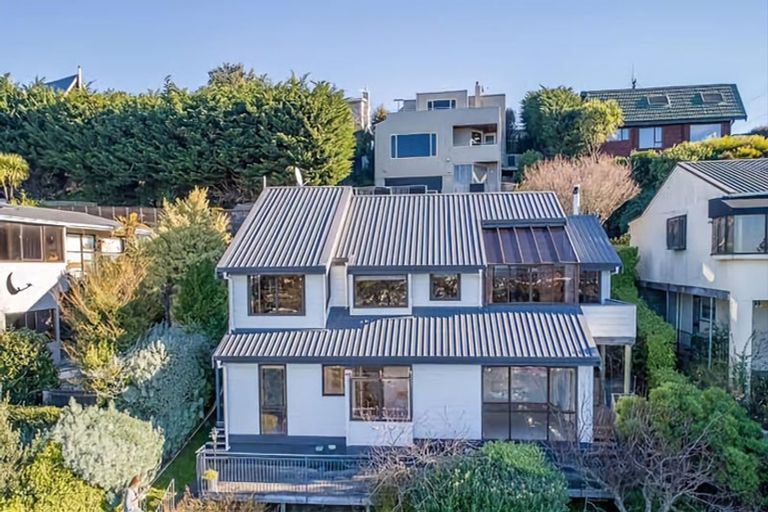 Photo of property in 2/32 Aotea Terrace, Huntsbury, Christchurch, 8022