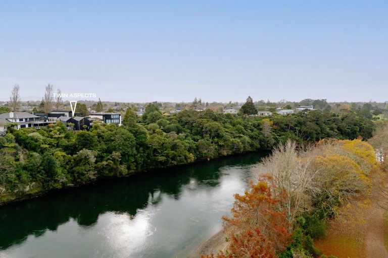 Photo of property in 19 Minchin Crescent, St Andrews, Hamilton, 3200