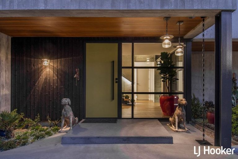 Photo of property in 18 Dillon Street, Waihi Beach, 3611