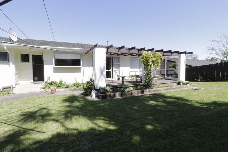 Photo of property in 26 Parkes Avenue, Saint Johns Hill, Whanganui, 4501