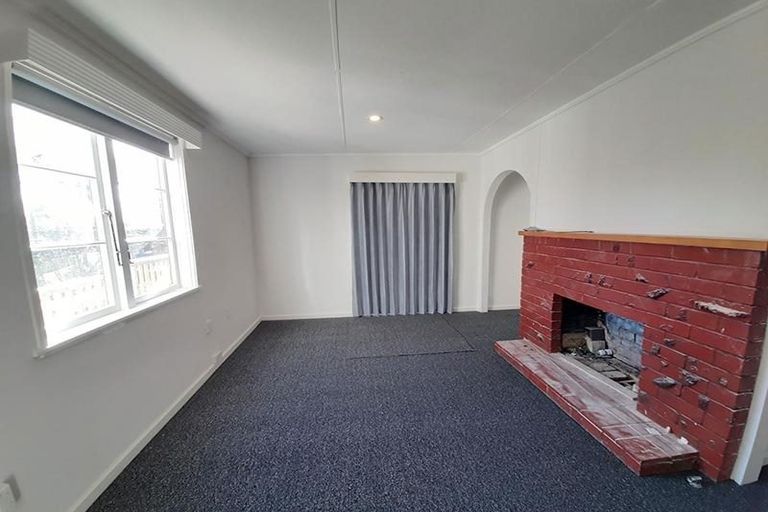 Photo of property in 24 Inglis Street, Birkenhead, Auckland, 0626