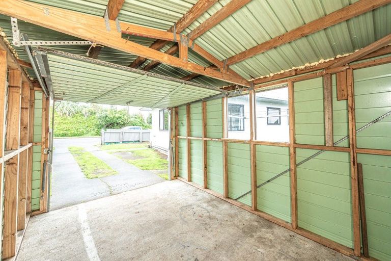 Photo of property in 87 Cornfoot Street, Castlecliff, Whanganui, 4501