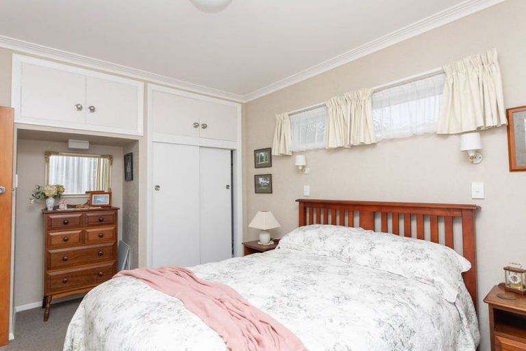Photo of property in 29 Guy Street, Dannevirke, 4930