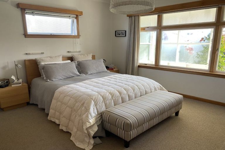 Photo of property in 63 Middle Road, Havelock North, 4130