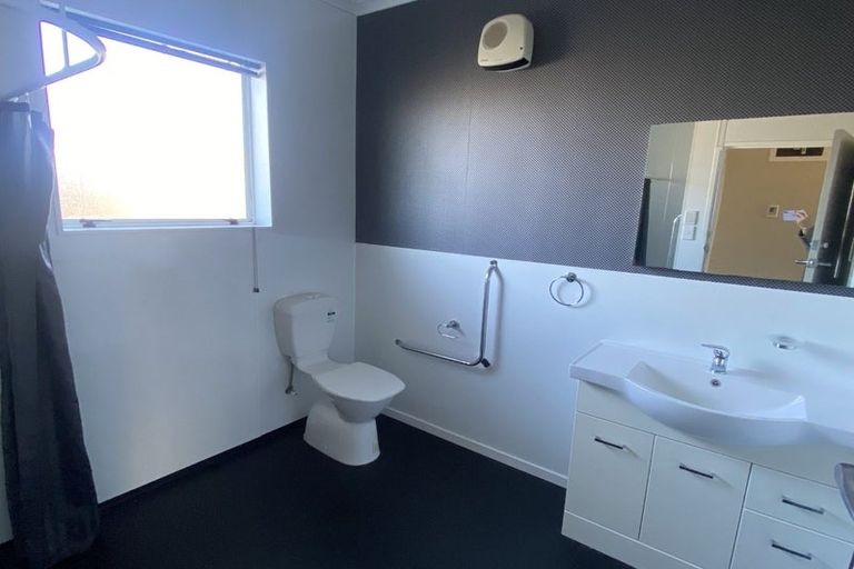 Photo of property in 35 Waterford Drive, Winton, 9720