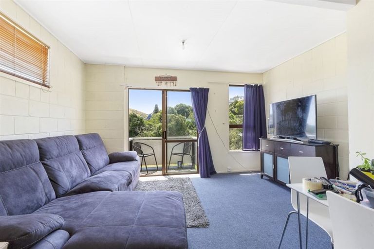 Photo of property in 6/12 Thornley Street, Titahi Bay, Porirua, 5022