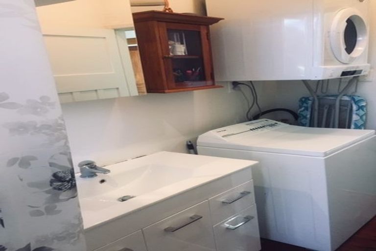 Photo of property in 71 Tama Street, Alicetown, Lower Hutt, 5010